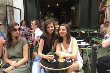 French lifestyle tips-café en terrasse