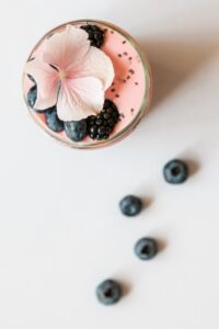 chia seeds-health benefits-fruit dessert